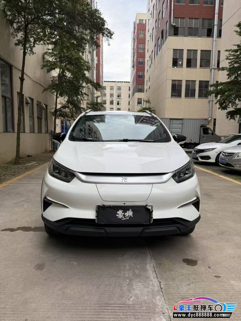 23年比亚迪元轿车抵押车出售