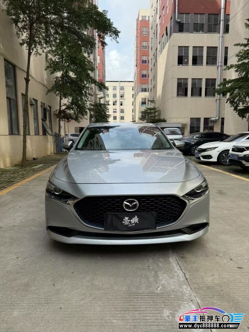 20年马自达昂克赛拉轿车抵押车出售