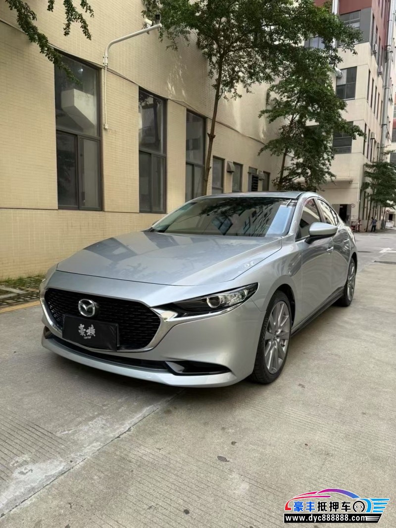 20年马自达昂克赛拉轿车抵押车出售