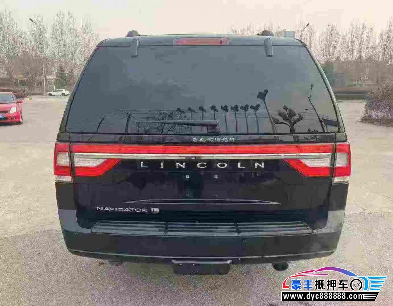 18年林肯领航员轿车抵押车出售