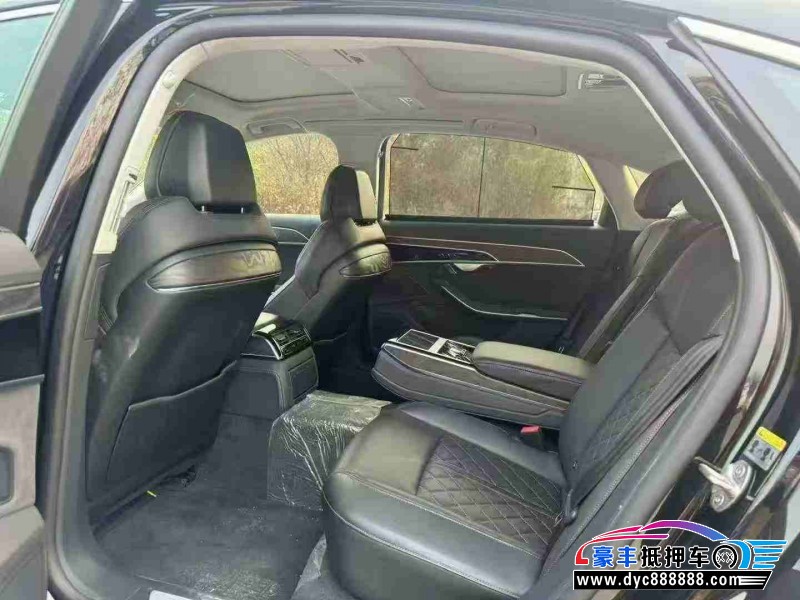 24年奥迪A8轿车抵押车出售