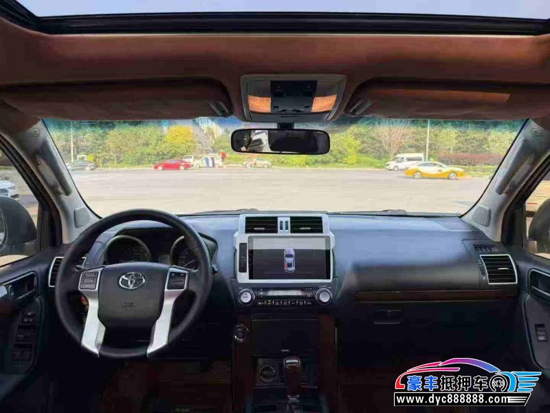 17年丰田普拉多（霸道）轿车抵押车出售