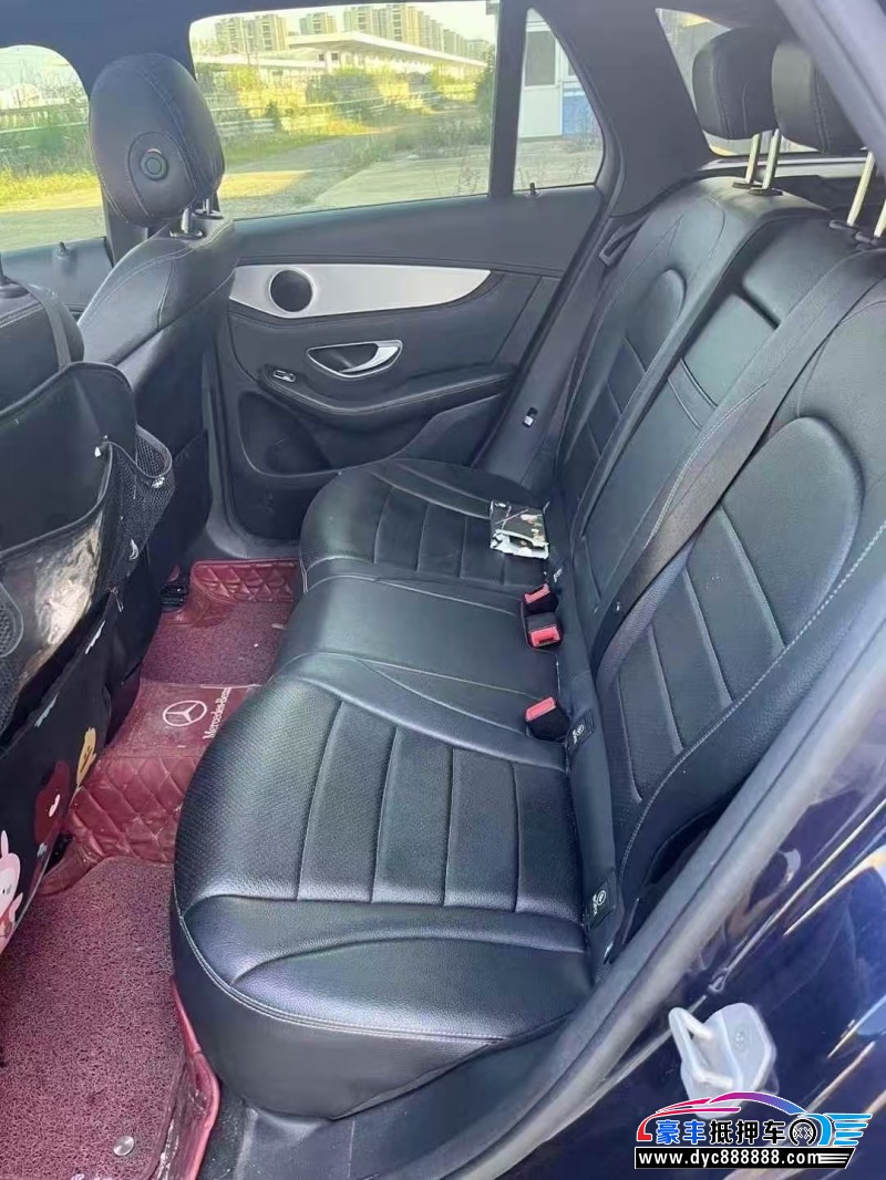 16年奔驰GLCSUV抵押车出售