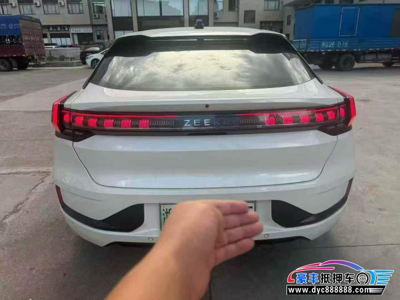 23年极氪001轿车抵押车出售