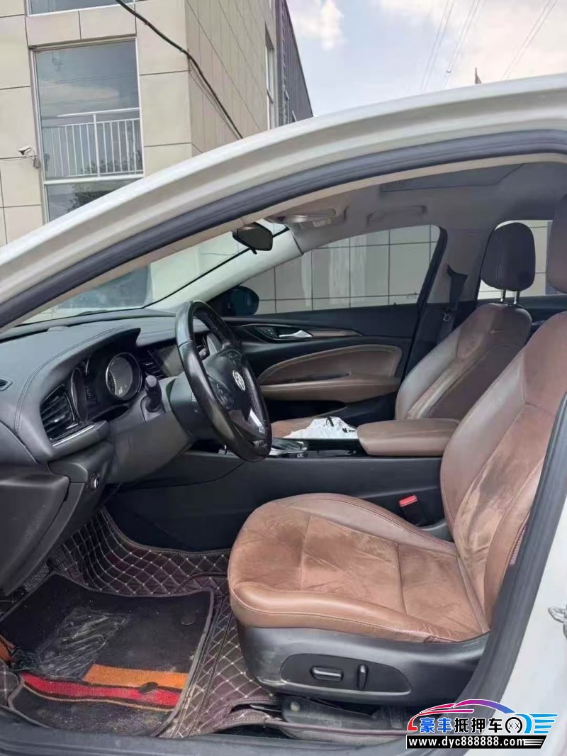 19年别克君威轿车抵押车出售