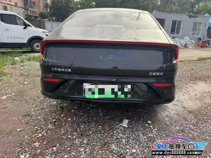 24年五菱星光轿车抵押车出售