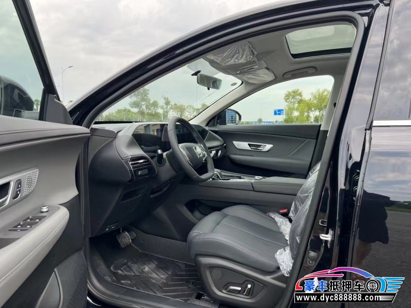 25年东风风神皓极轿车抵押车出售