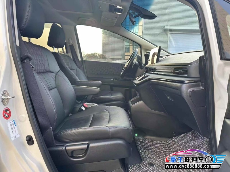 23年本田艾力绅轿车抵押车出售