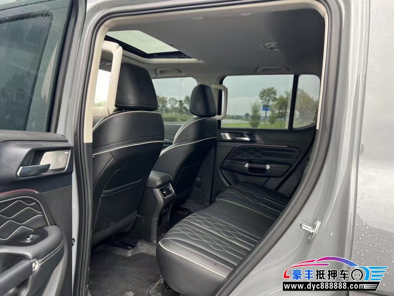 24年WEY坦克300轿车抵押车出售