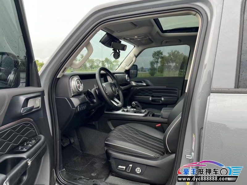 24年WEY坦克300轿车抵押车出售