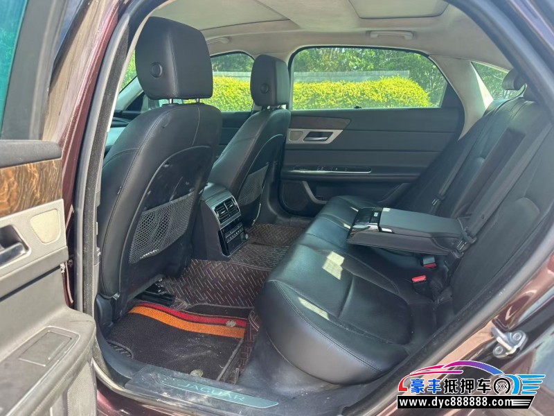 18年捷豹XFL轿车抵押车出售