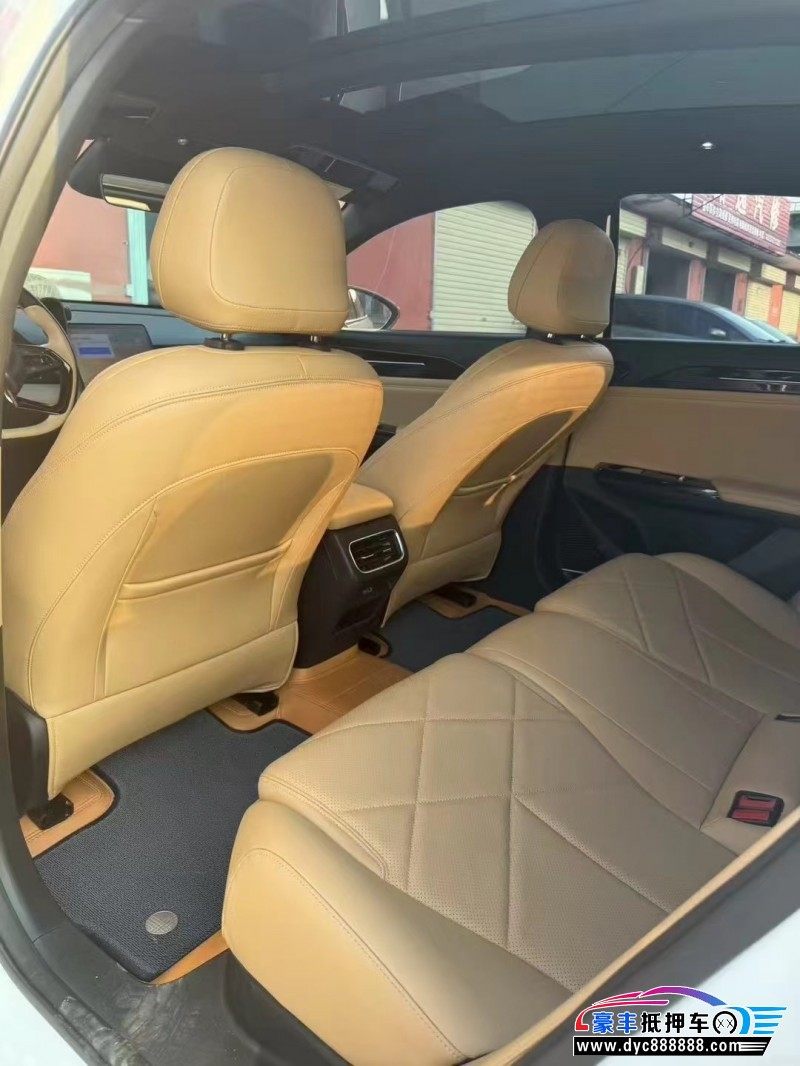 23年吉利银河L6轿车抵押车出售