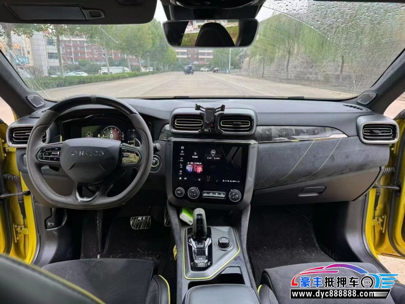 21年领克03轿车抵押车出售