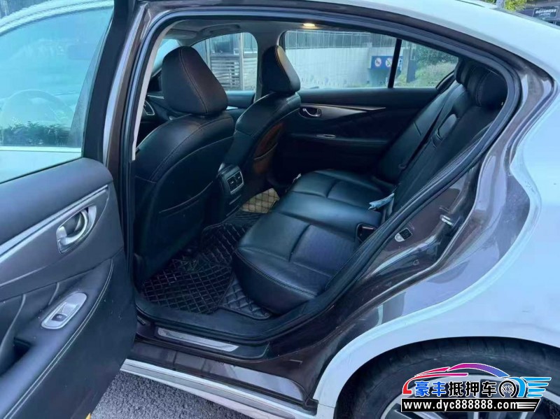 15年英菲尼迪Q50轿车抵押车出售