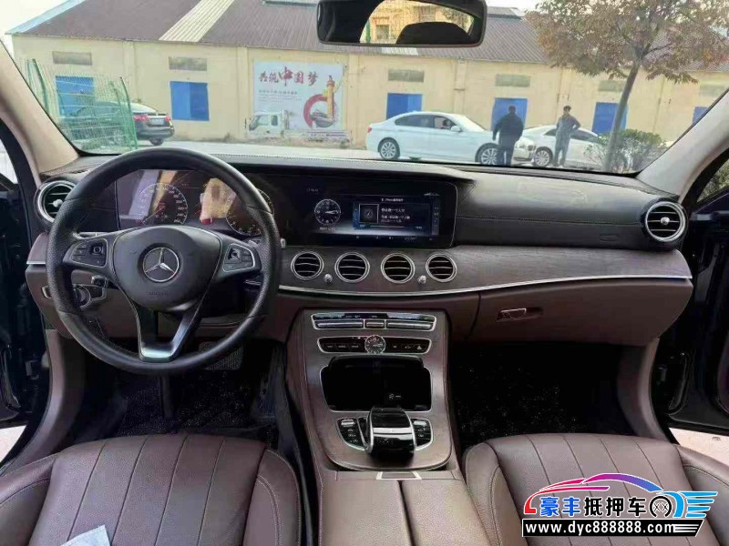 18年奔驰E轿车抵押车出售