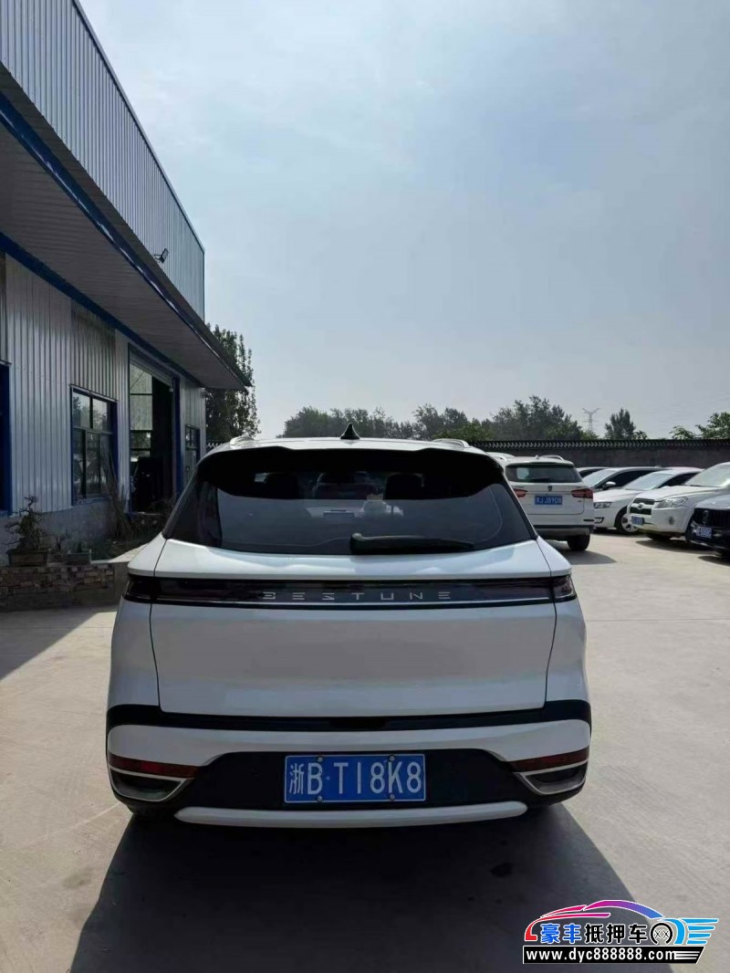 23年奔腾T90轿车抵押车出售