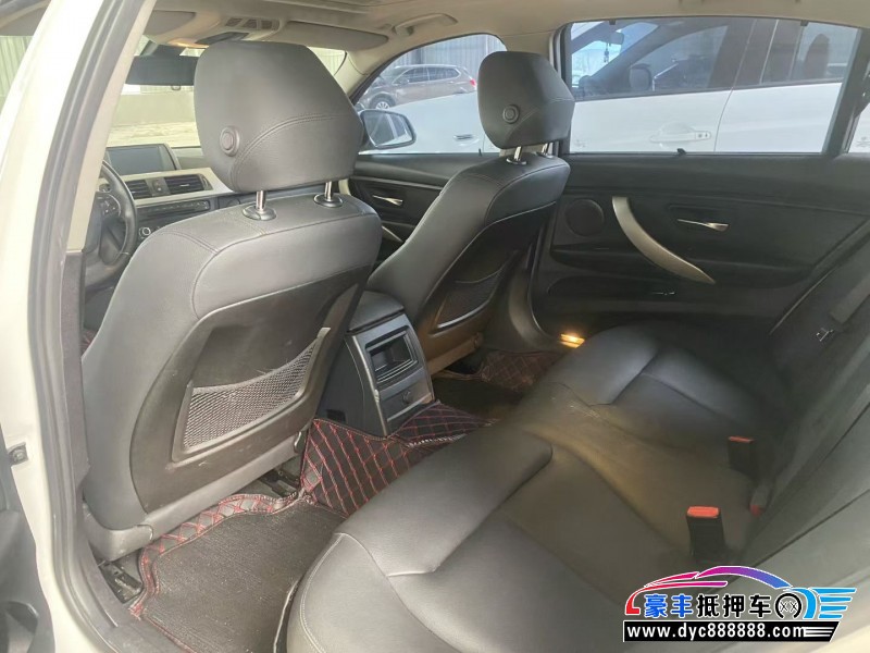 15年宝马3系轿车抵押车出售