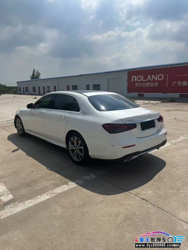 21年奔驰E轿车抵押车出售