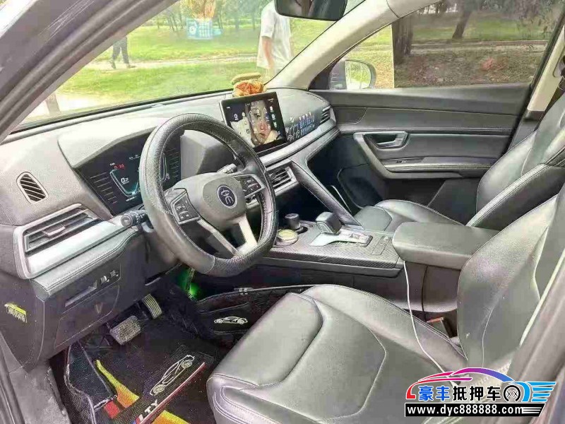 21年比亚迪宋轿车抵押车出售