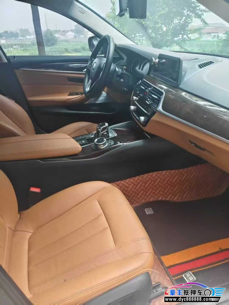 18年宝马5系轿车抵押车出售