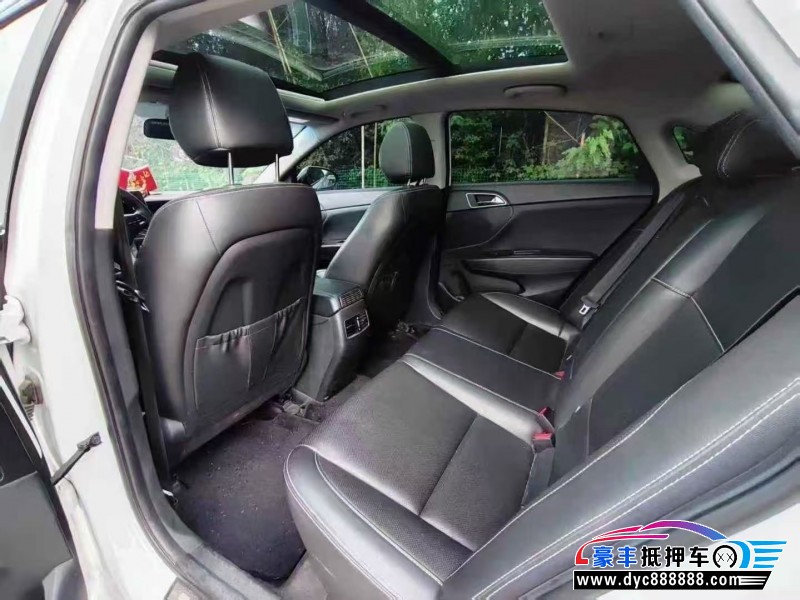 16年现代名图轿车抵押车出售