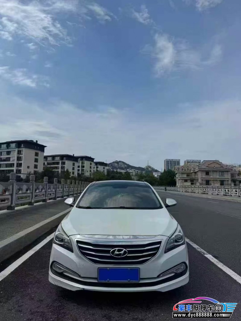 16年现代名图轿车抵押车出售