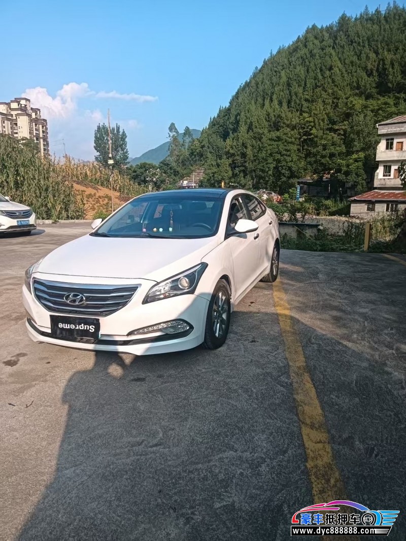 15年现代名图轿车抵押车出售