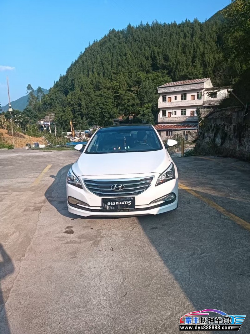 15年现代名图轿车抵押车出售