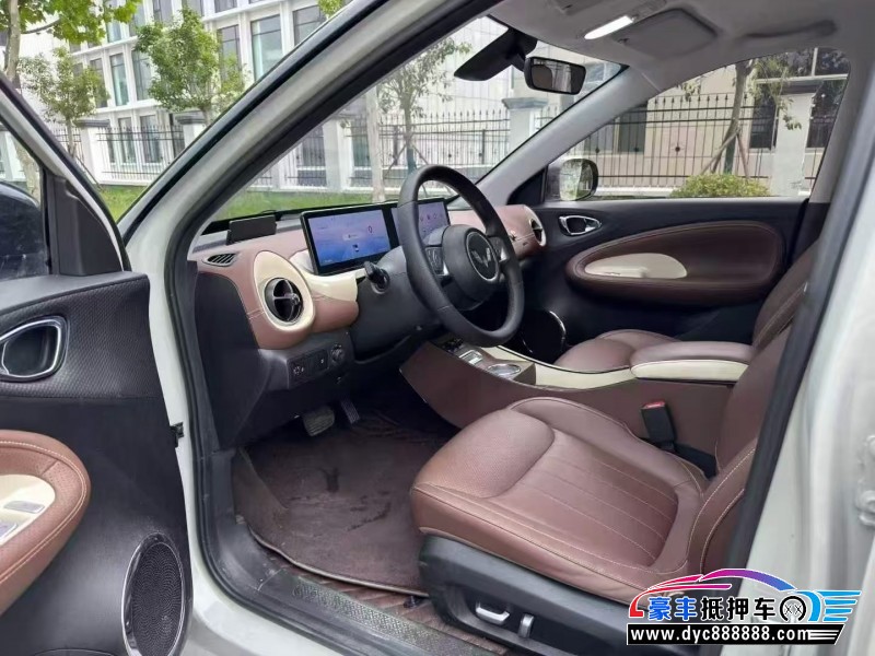 23年五菱缤果轿车抵押车出售