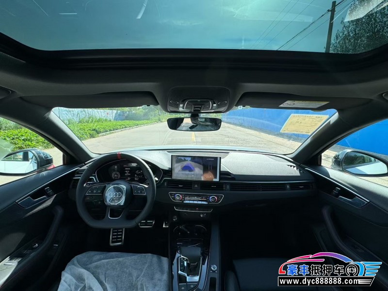 25年奥迪A4L轿车抵押车出售