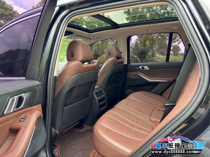 19年宝马X5轿车抵押车出售