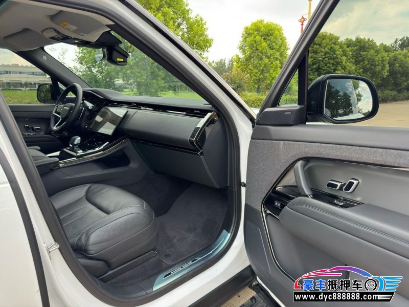 25年路虎揽胜运动版轿车抵押车出售