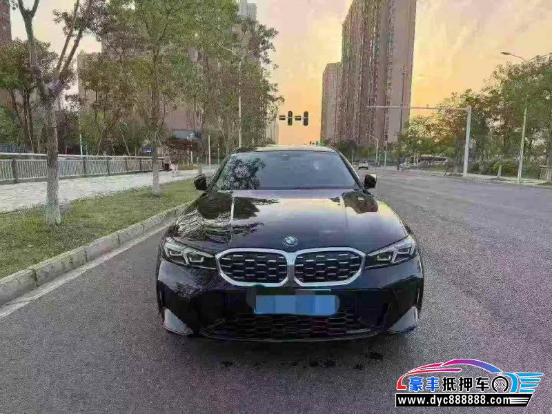 24年宝马3系轿车抵押车出售