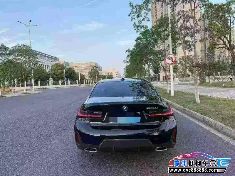 24年宝马3系轿车抵押车出售
