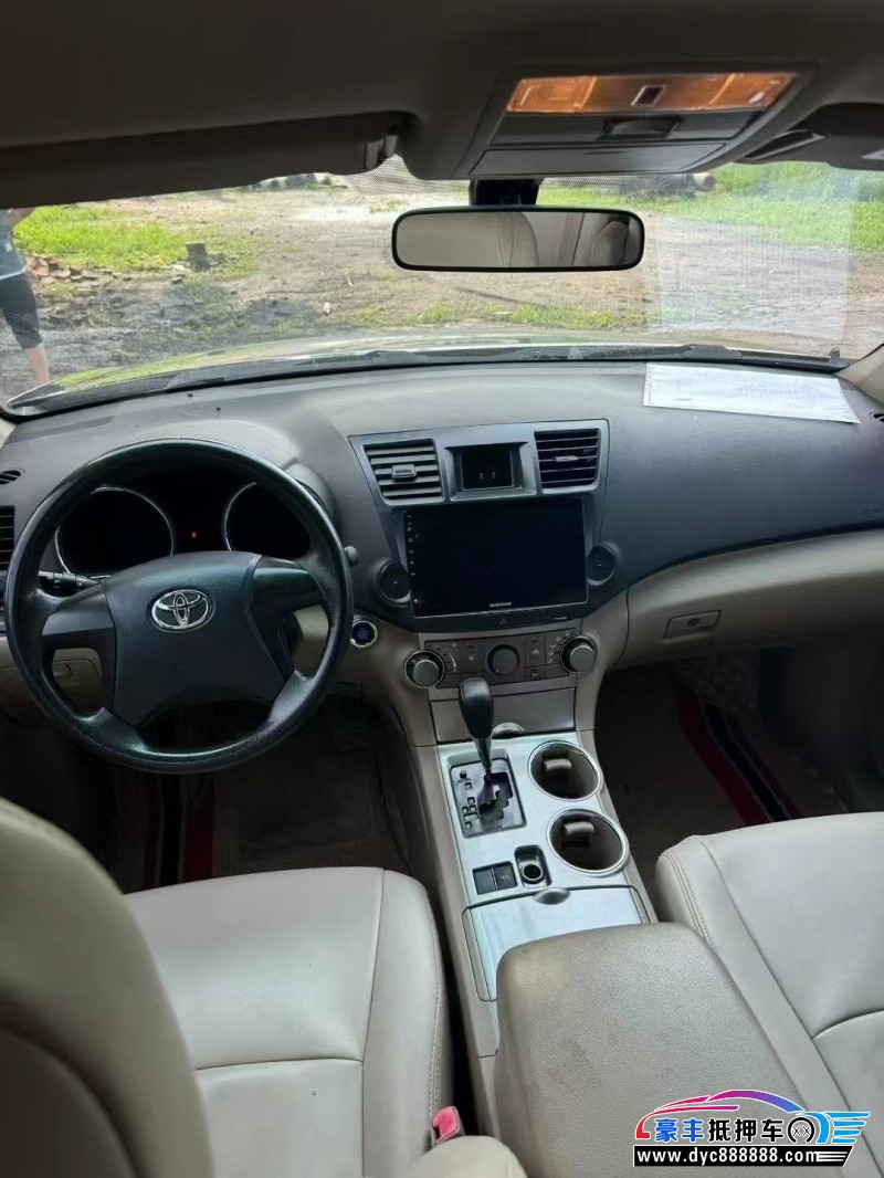 14年丰田汉兰达轿车抵押车出售