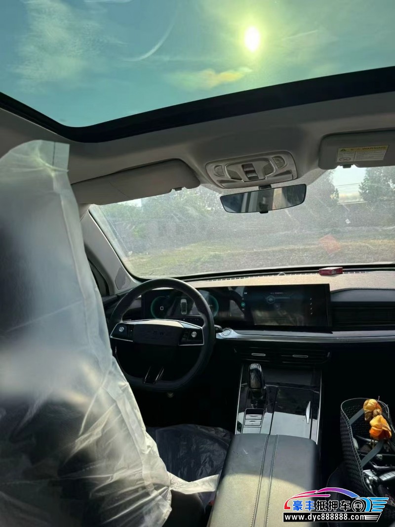 23年荣威RX5轿车抵押车出售