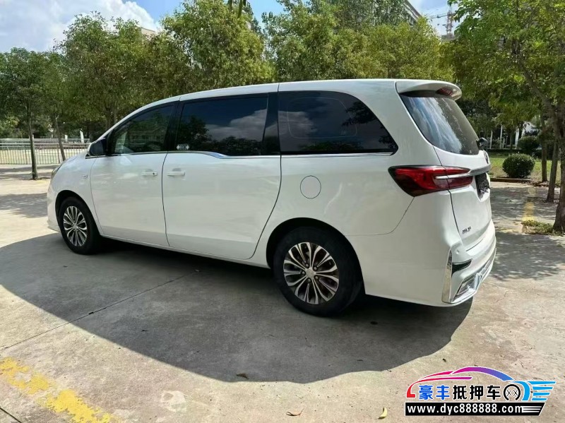 20年别克GL8轿车抵押车出售