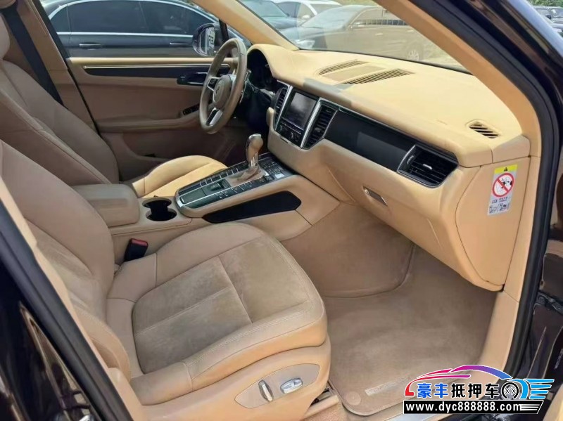 16年保时捷Macan迈凯轿车抵押车出售