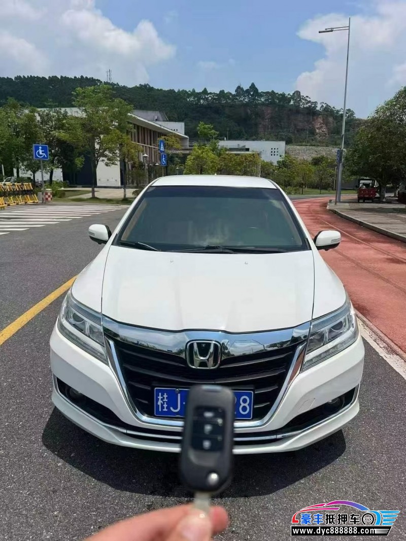 19年本田凌派轿车抵押车出售