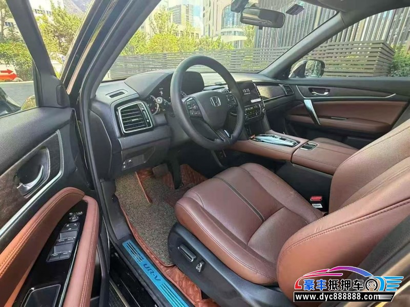 22年本田UR-V轿车抵押车出售