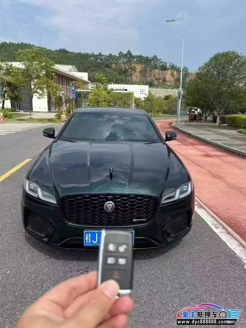 22年捷豹XFL轿车抵押车出售