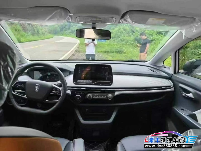 25年奔腾奔腾NAT轿车抵押车出售