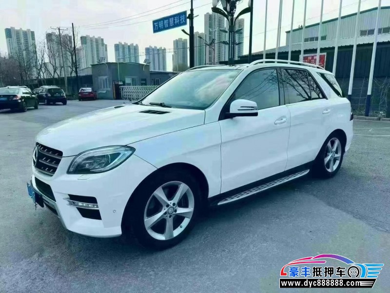 15年奔驰ML轿车抵押车出售