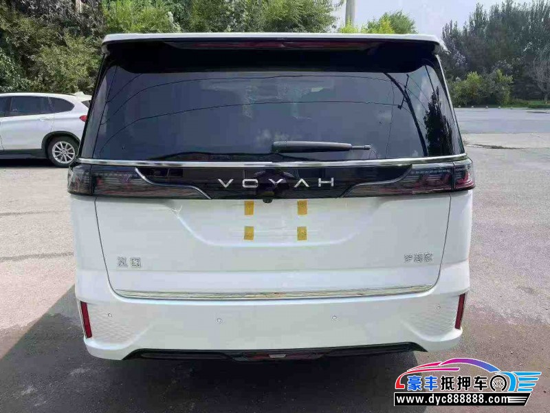 25年岚图梦想家轿车抵押车出售