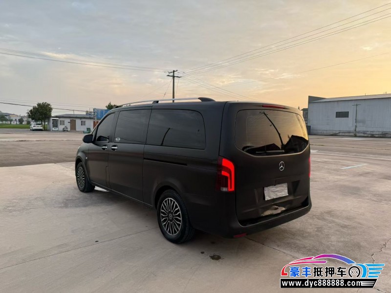 19年奔驰威霆MPV抵押车出售