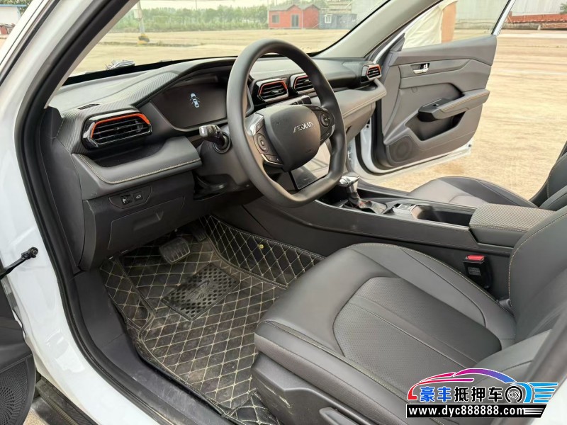 24年东风风神奕炫轿车抵押车出售