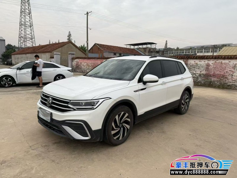 22年大众途观轿车抵押车出售