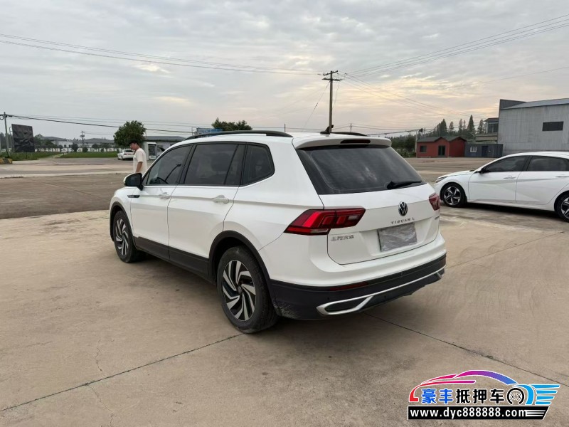 22年大众途观轿车抵押车出售