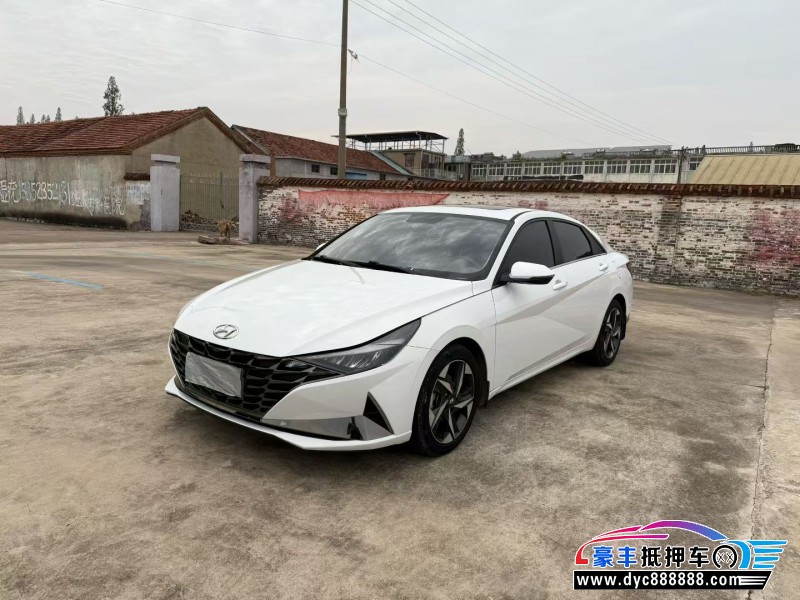 22年现代伊兰特轿车抵押车出售