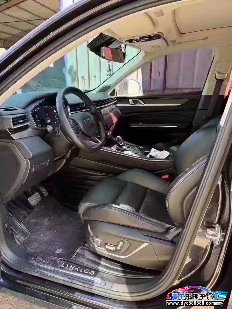 21年领克01轿车抵押车出售